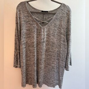 Naïf White And Black Marled V-Neck Blouse 2X